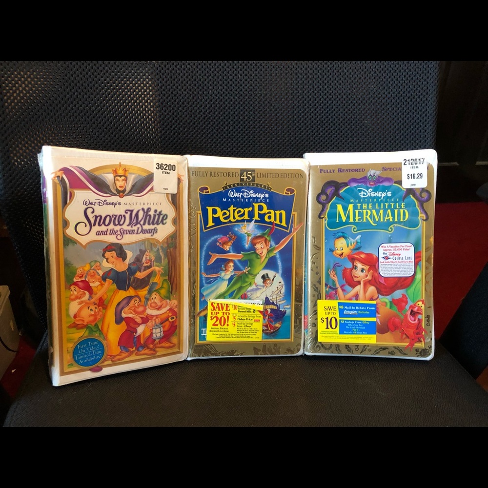 3 New VHS Little Mermaid, Snow White & Peter Pan.